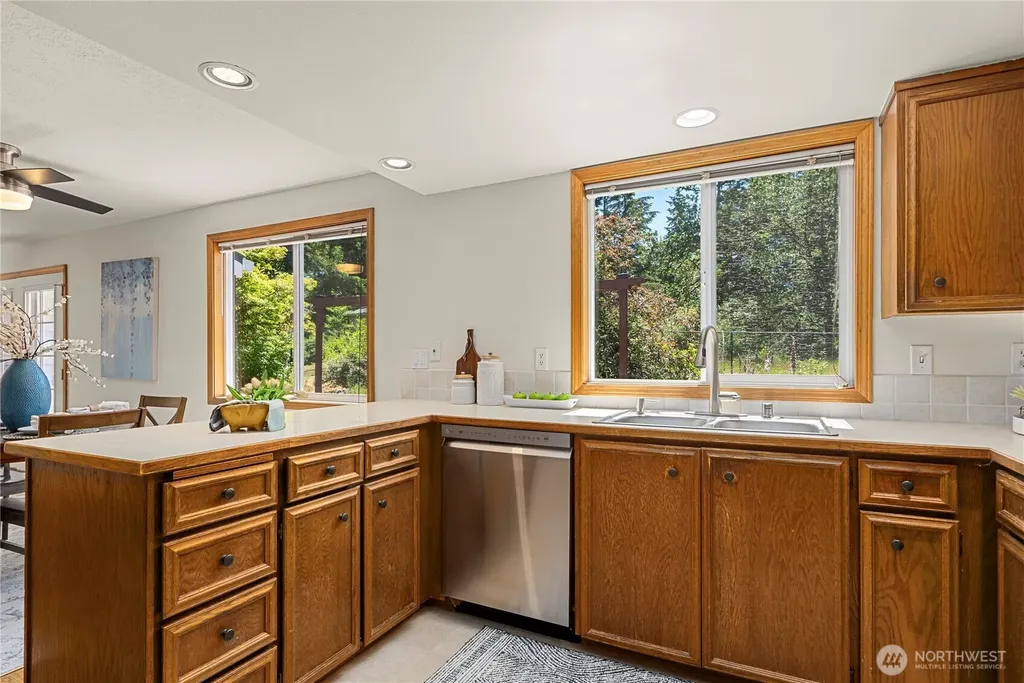 1214 276th Street E Spanaway WA 98387