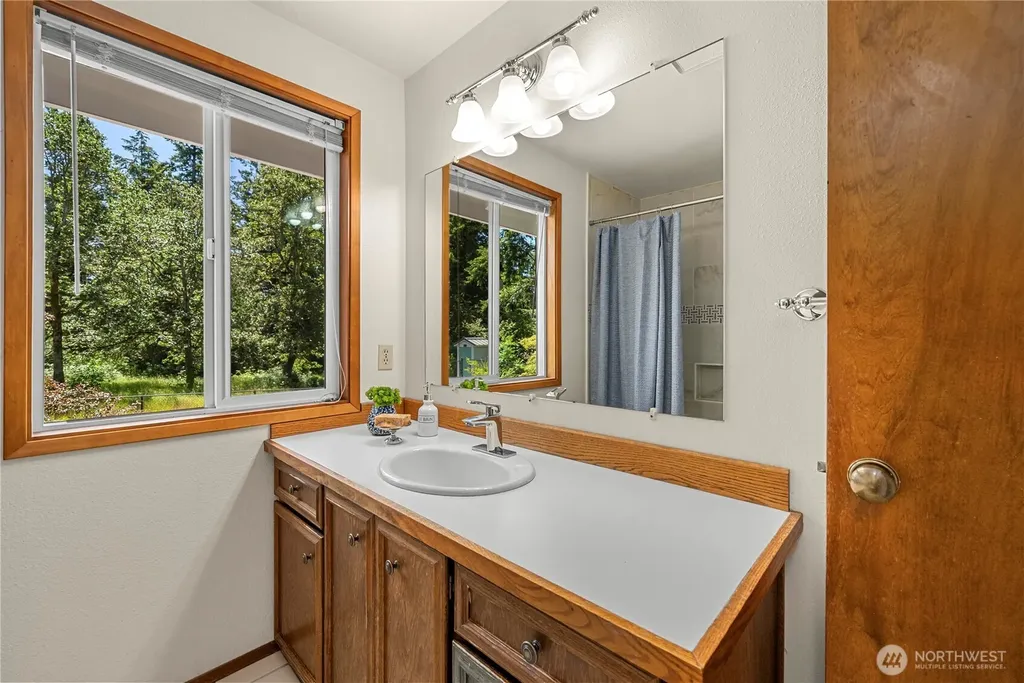 1214 276th Street E Spanaway WA 98387