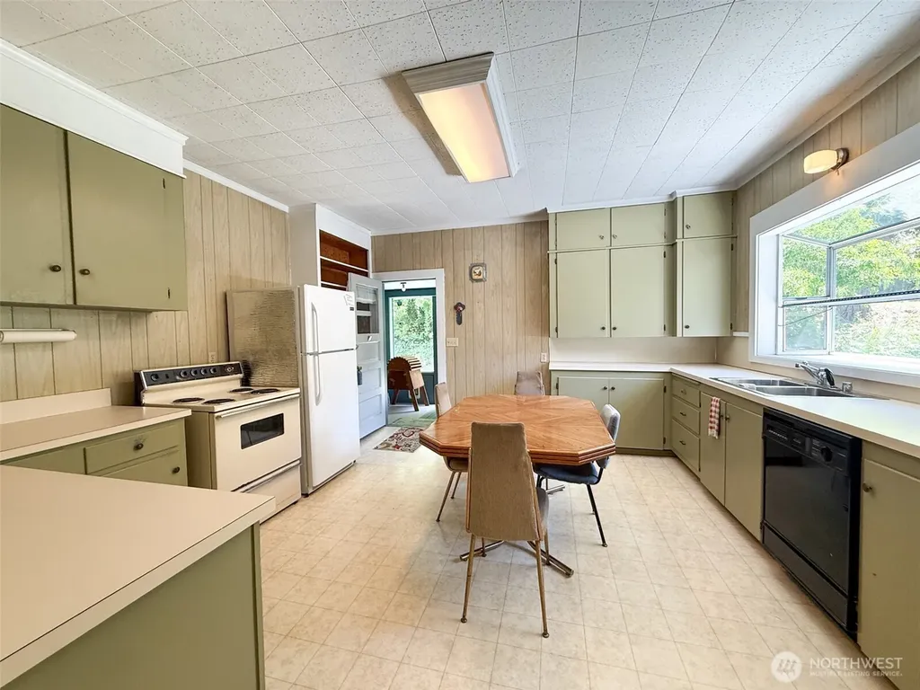 19817 Anderson Road Mount Vernon WA 98274