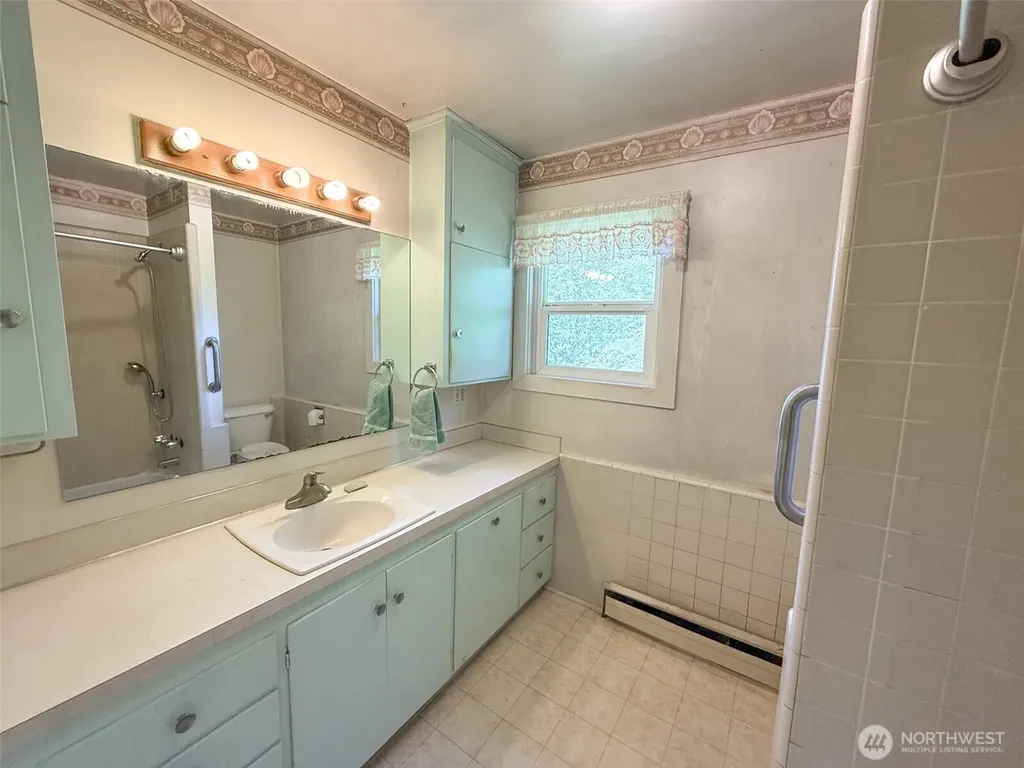 19817 Anderson Road Mount Vernon WA 98274