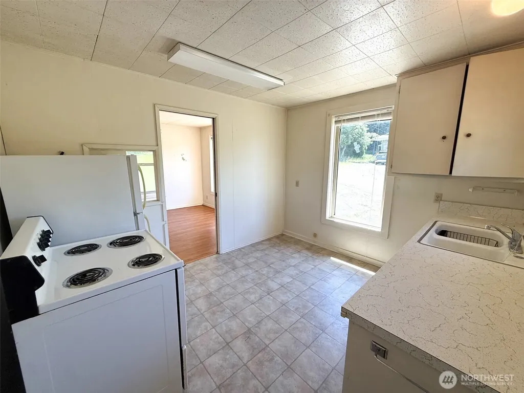 19817 Anderson Road Mount Vernon WA 98274