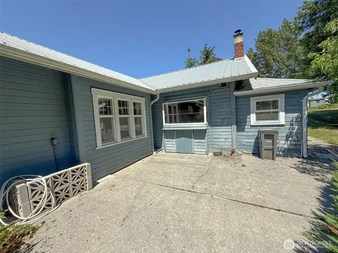 19817 Anderson Road Mount Vernon WA 98274