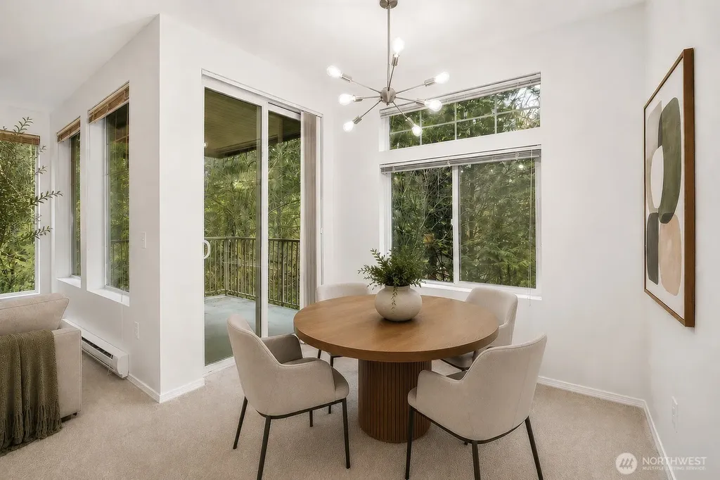 21507 42nd Avenue S Seatac WA 98198