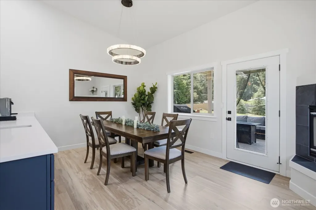 8102 323rd Place Stanwood WA 98292