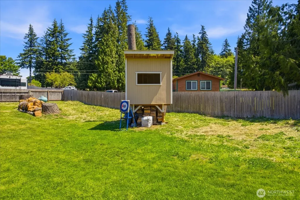 8102 323rd Place Stanwood WA 98292