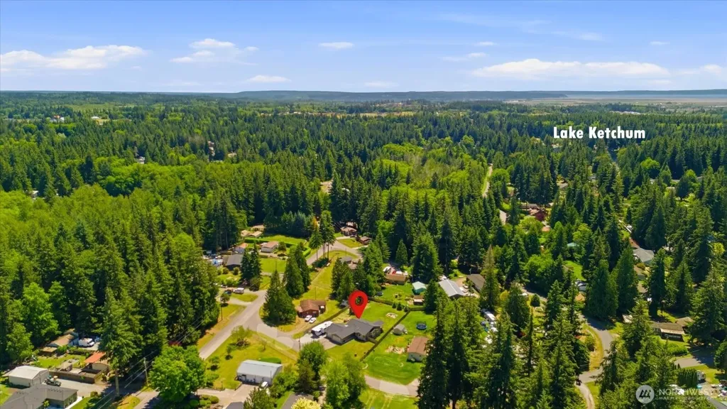8102 323rd Place Stanwood WA 98292