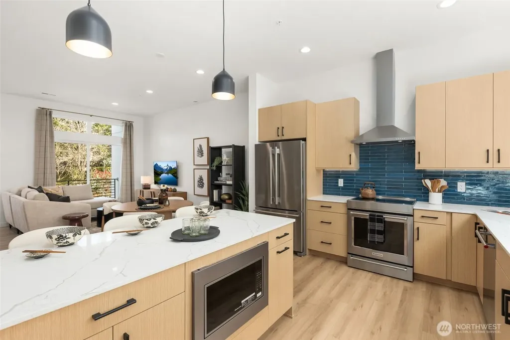 16015 SE 31st Lane Bellevue WA 98008