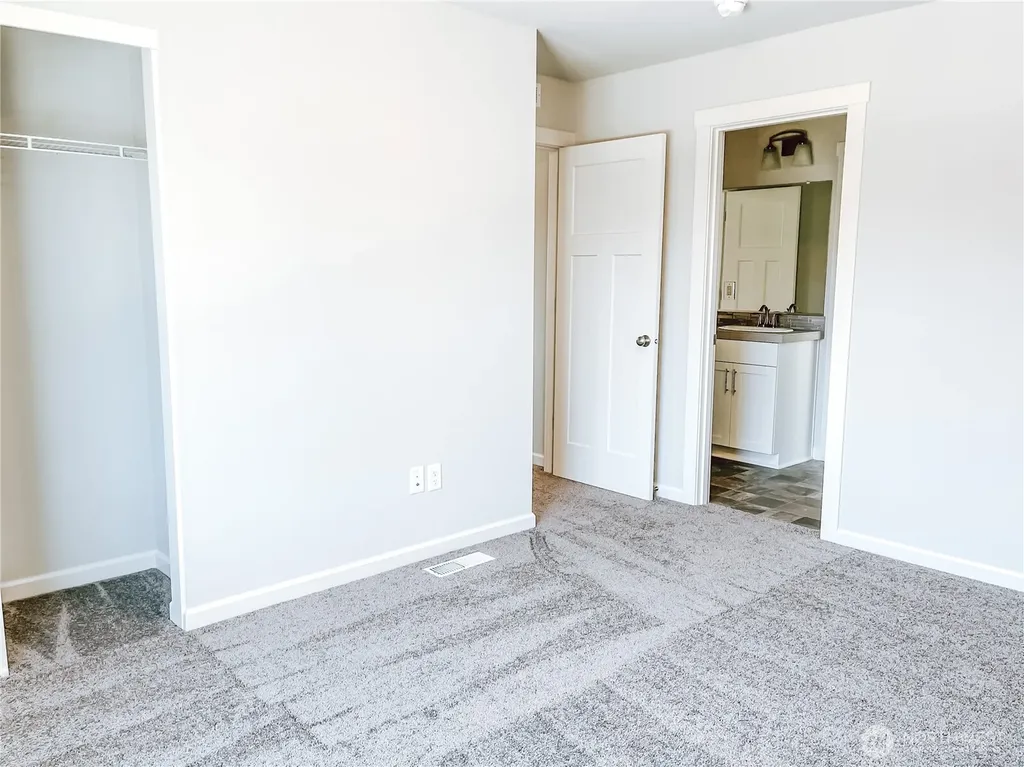 13813 NE 107th Street Vancouver WA 98682