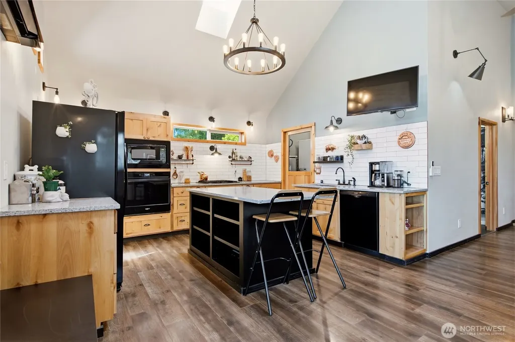 308 Loveland Avenue Mukilteo WA 98275