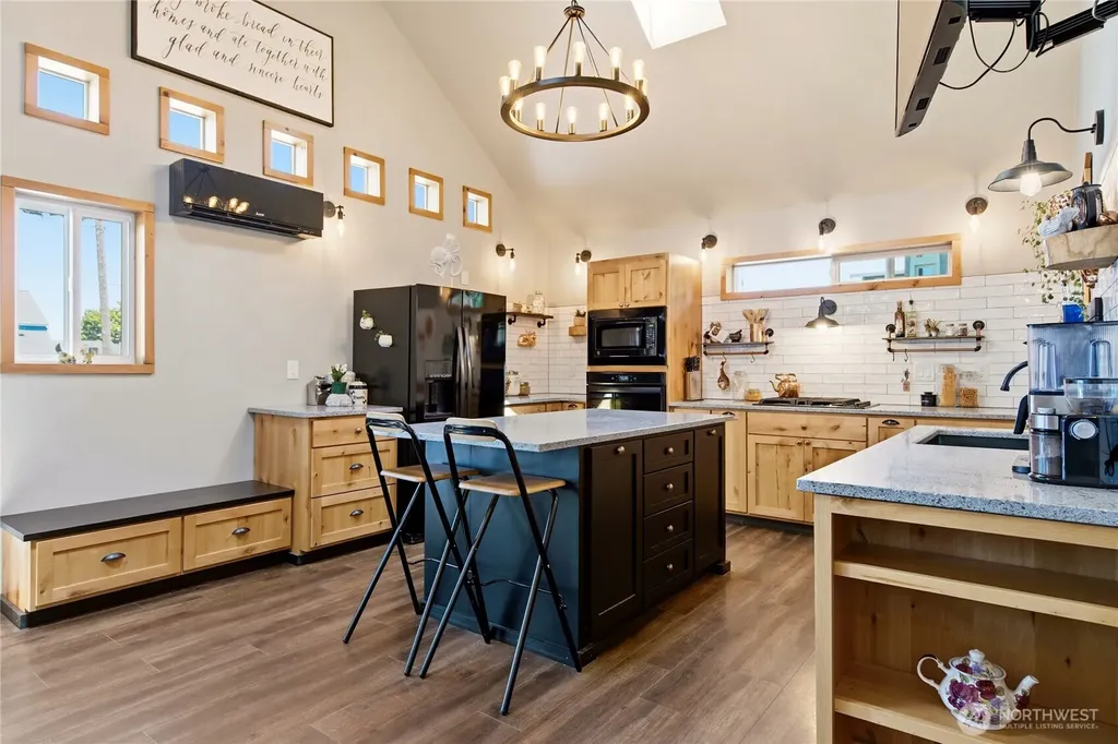 308 Loveland Avenue Mukilteo WA 98275