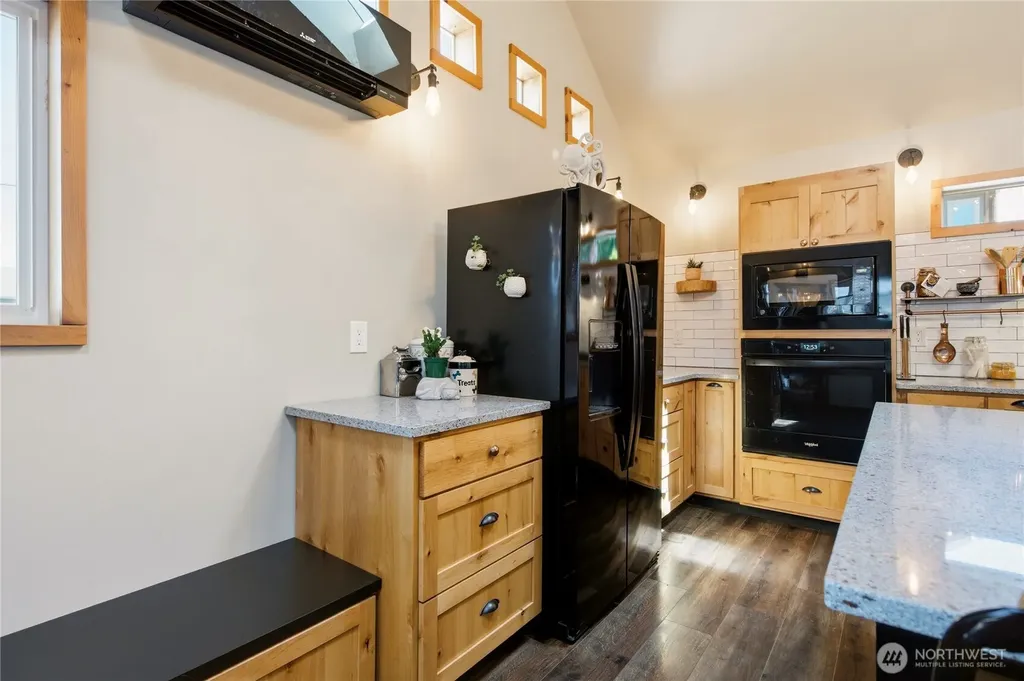 308 Loveland Avenue Mukilteo WA 98275