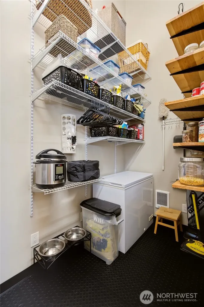 308 Loveland Avenue Mukilteo WA 98275