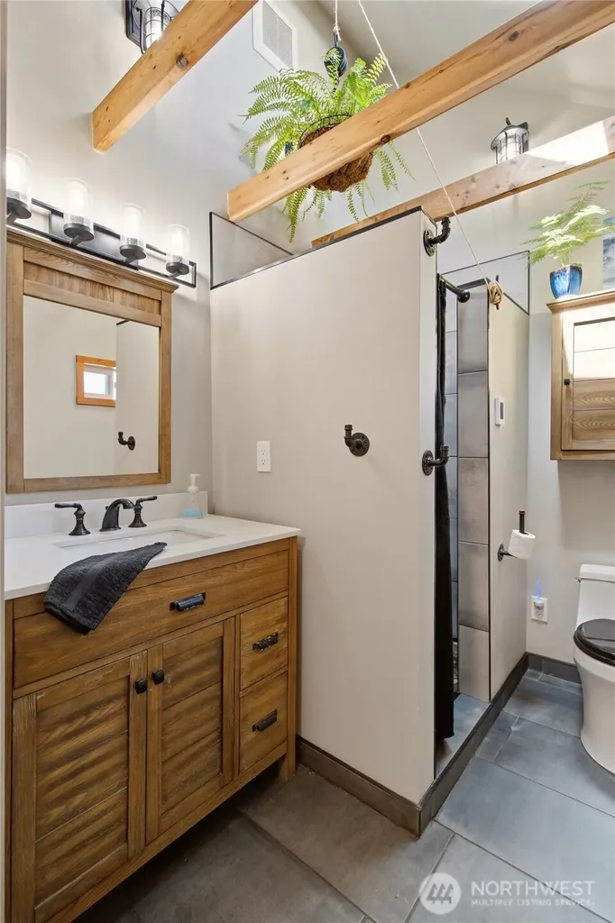 308 Loveland Avenue Mukilteo WA 98275