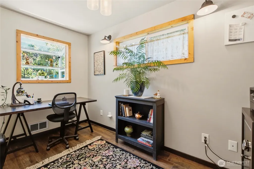 308 Loveland Avenue Mukilteo WA 98275