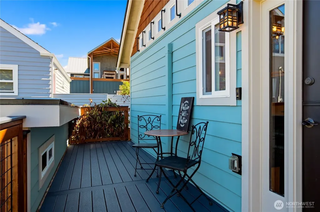 308 Loveland Avenue Mukilteo WA 98275