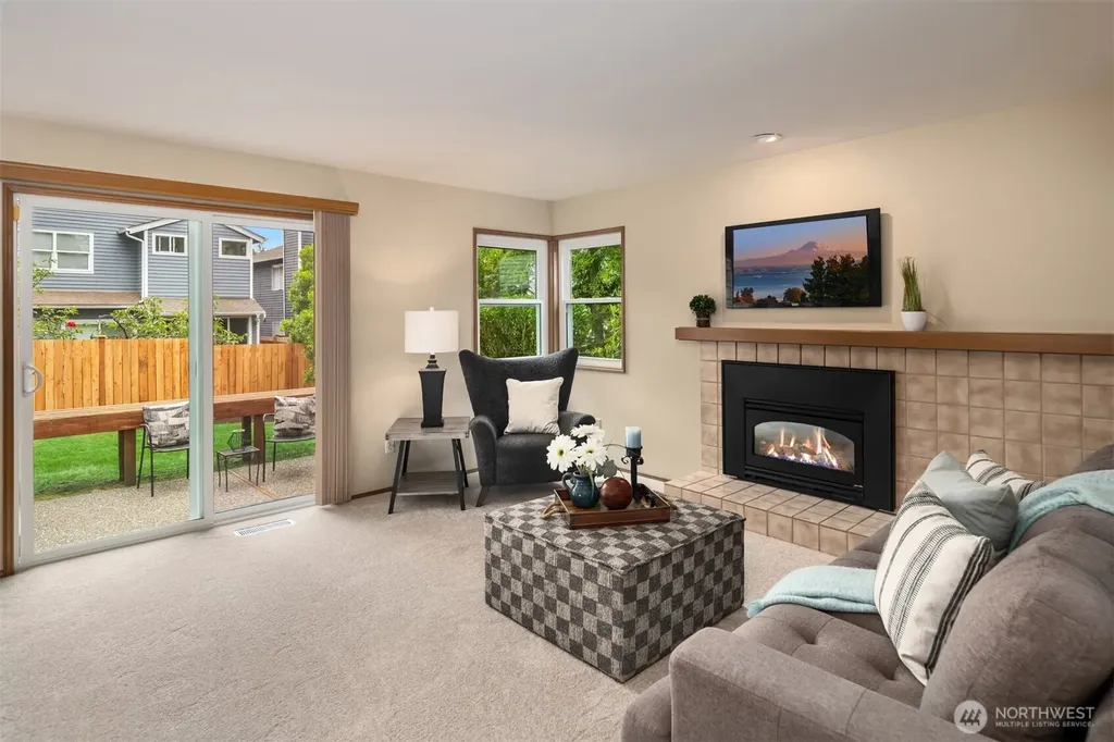 24213 SE 38th Place Sammamish WA 98029