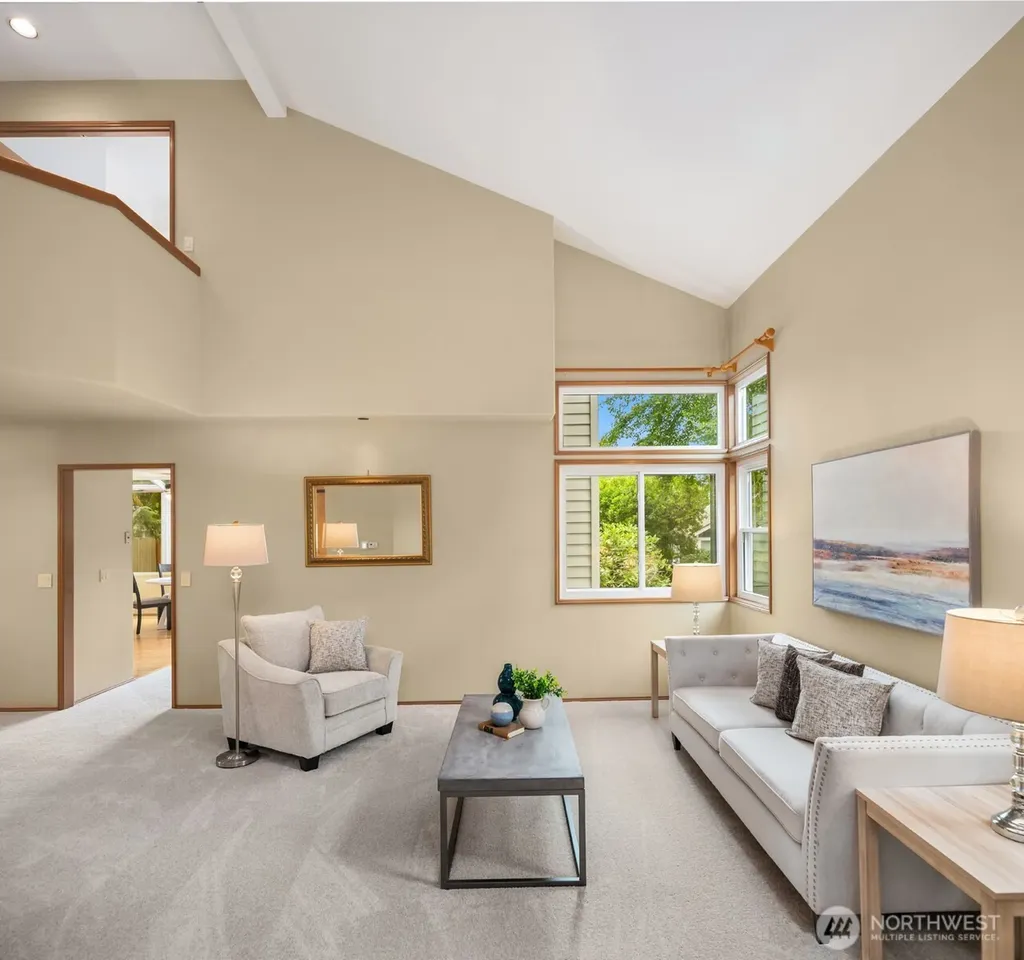 24213 SE 38th Place Sammamish WA 98029
