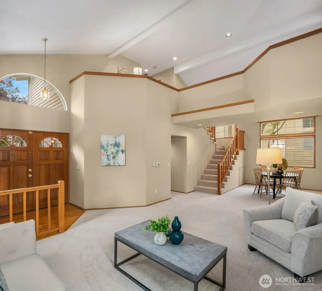 24213 SE 38th Place Sammamish WA 98029
