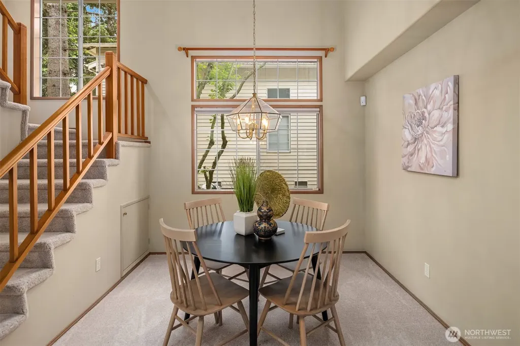 24213 SE 38th Place Sammamish WA 98029