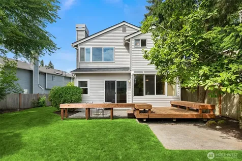 24213 SE 38th Place Sammamish WA 98029