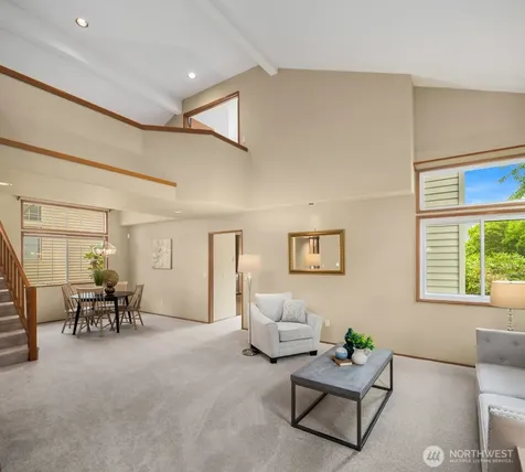 24213 SE 38th Place Sammamish WA 98029