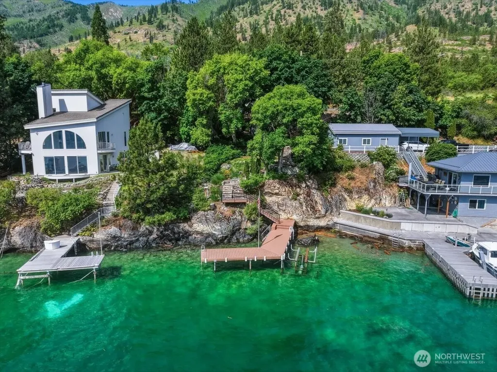 15137 S Lakeshore Road Chelan WA 98816