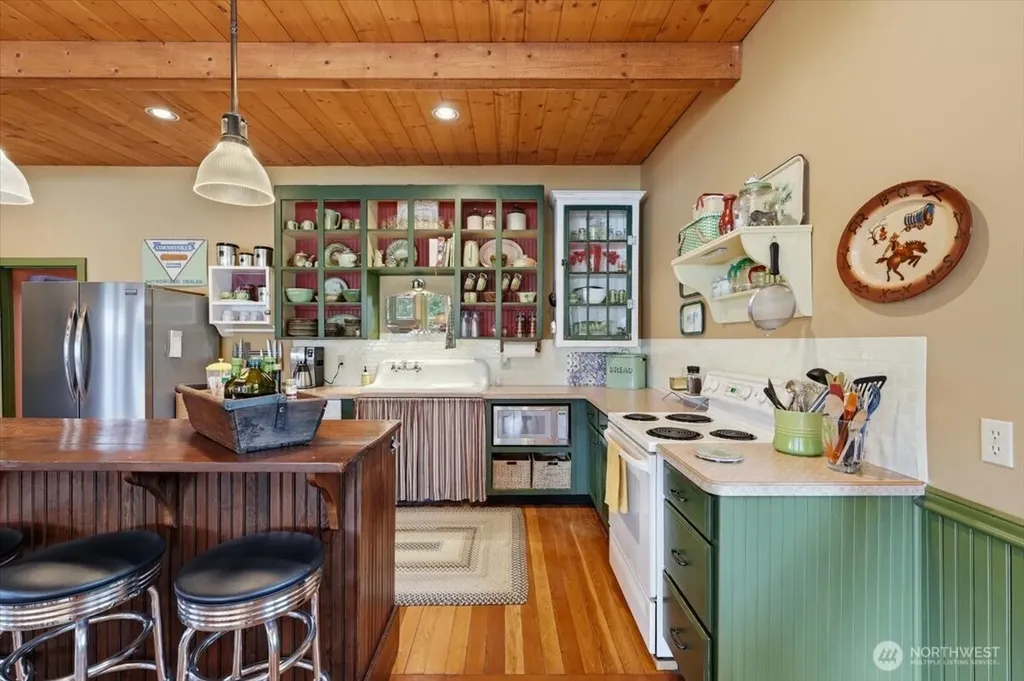 15137 S Lakeshore Road Chelan WA 98816
