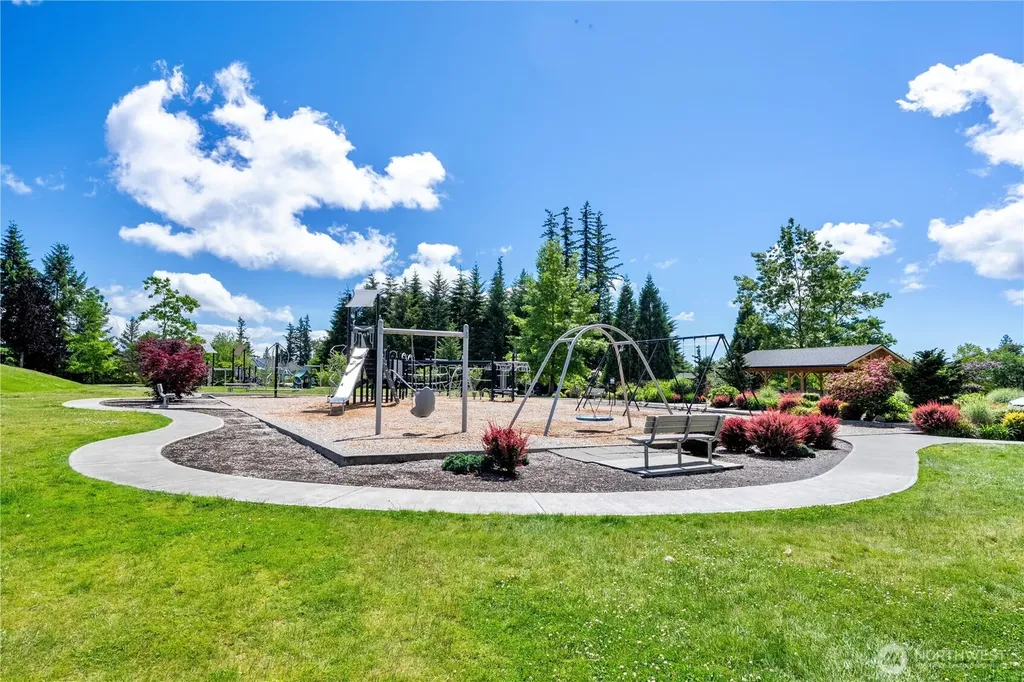 22669 NE Alder Crest Drive Redmond WA 98053