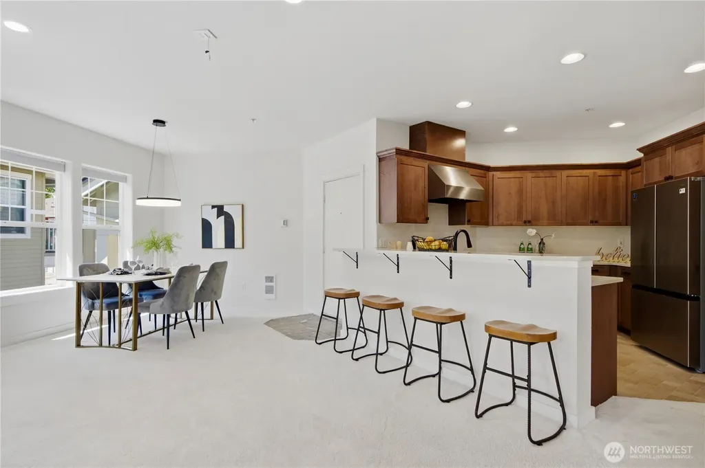 22669 NE Alder Crest Drive Redmond WA 98053