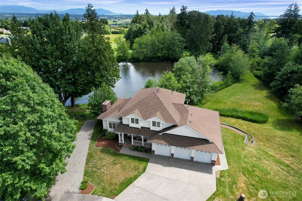 5887 Bay Pine Court Ferndale WA 98248