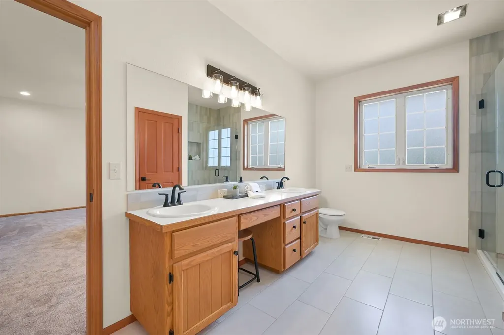 5887 Bay Pine Court Ferndale WA 98248
