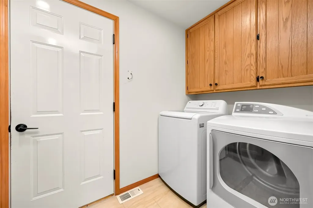 5887 Bay Pine Court Ferndale WA 98248