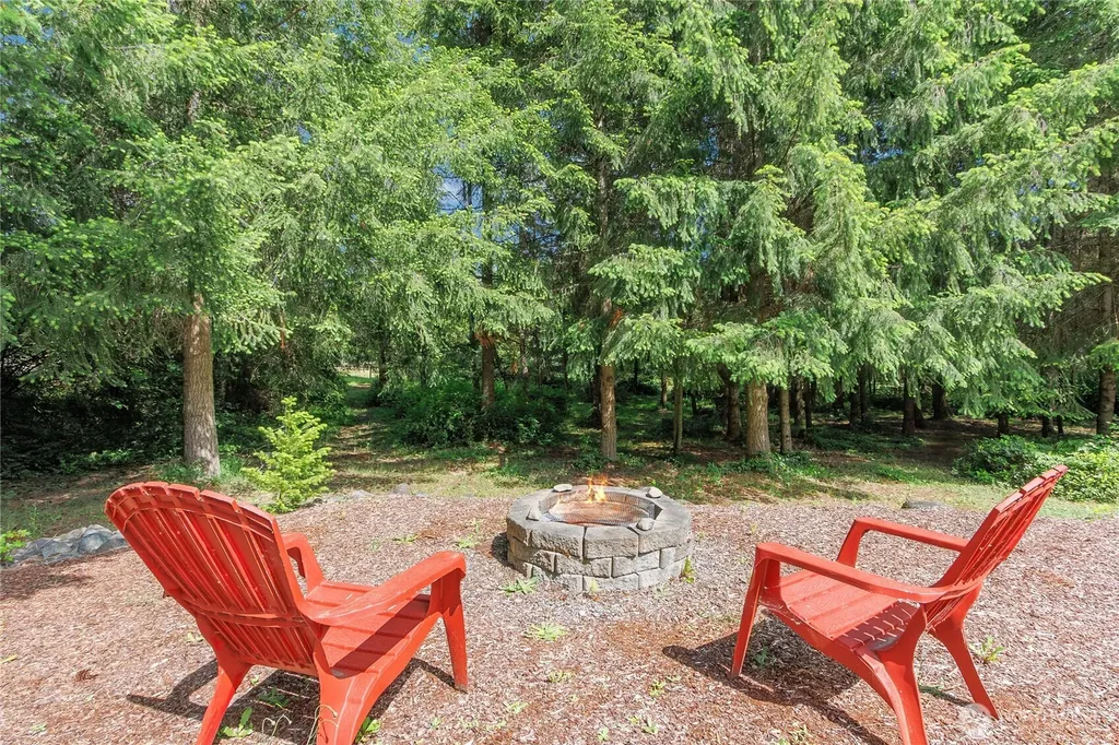 19829 147th Avenue SE Yelm WA 98597