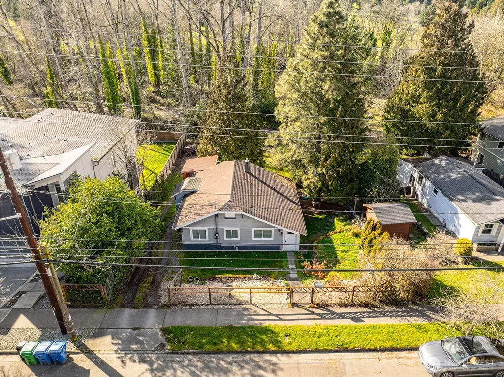 4549 26th Avenue SW Seattle WA 98106