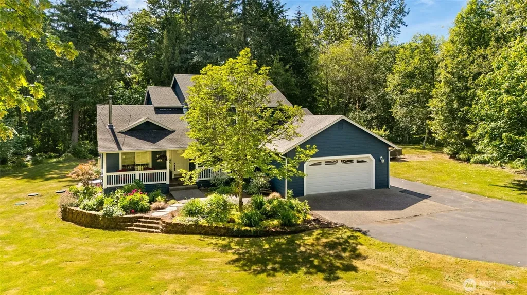 1323 105th Lane SE Olympia WA 98501