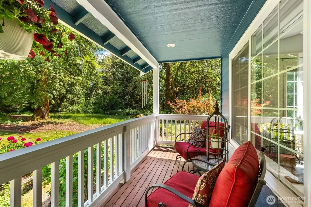 1323 105th Lane SE Olympia WA 98501