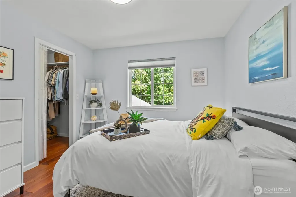 1323 105th Lane SE Olympia WA 98501