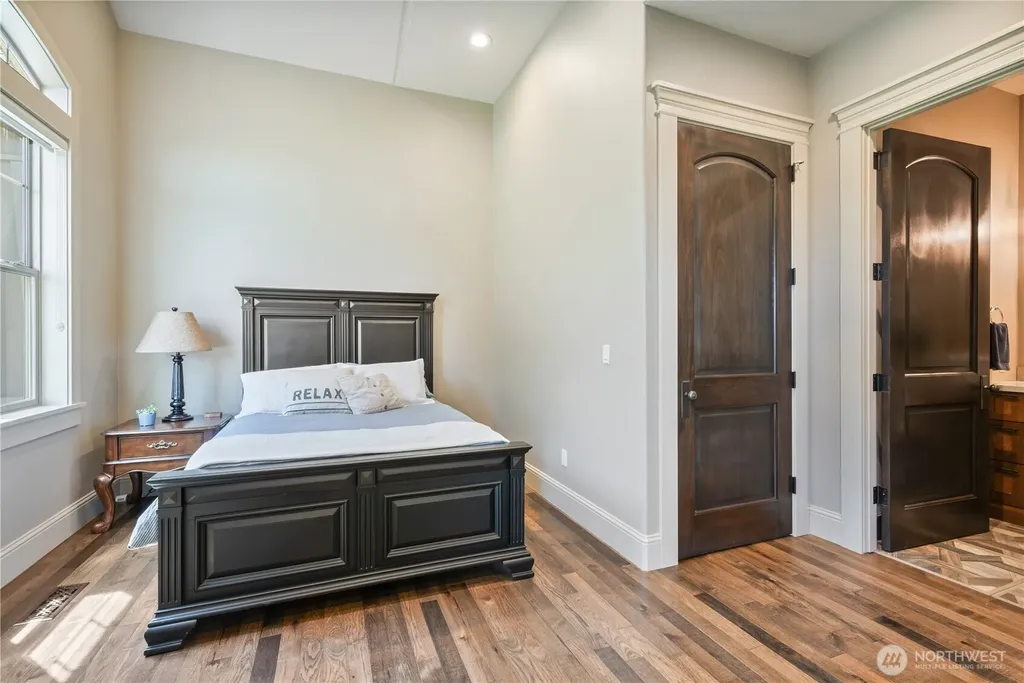 2375 Trillium Longview WA 98632
