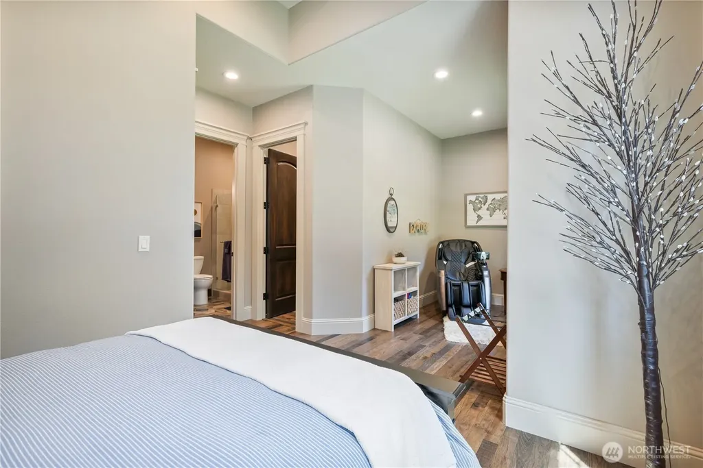 2375 Trillium Longview WA 98632