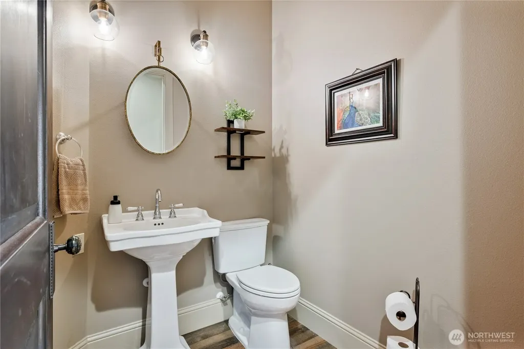 2375 Trillium Longview WA 98632