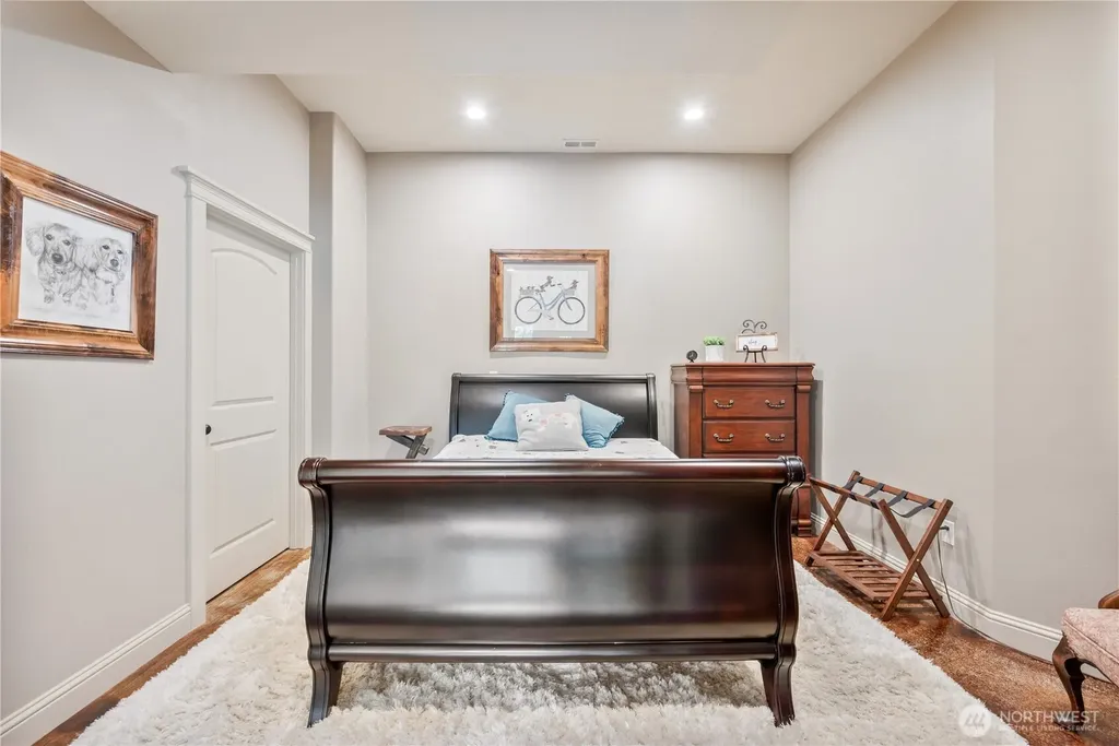 2375 Trillium Longview WA 98632