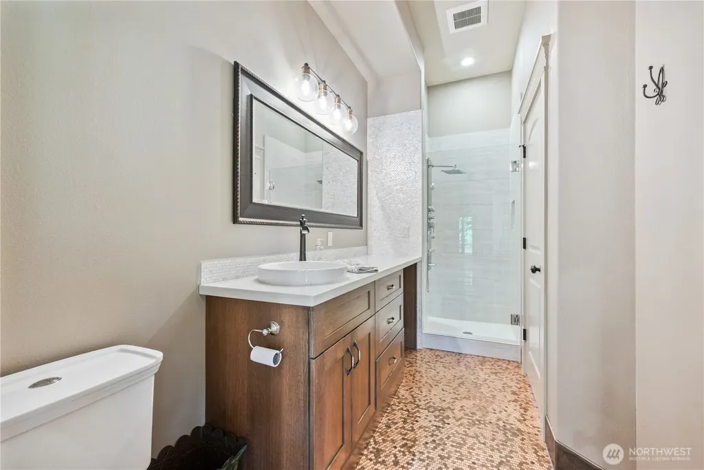 2375 Trillium Longview WA 98632