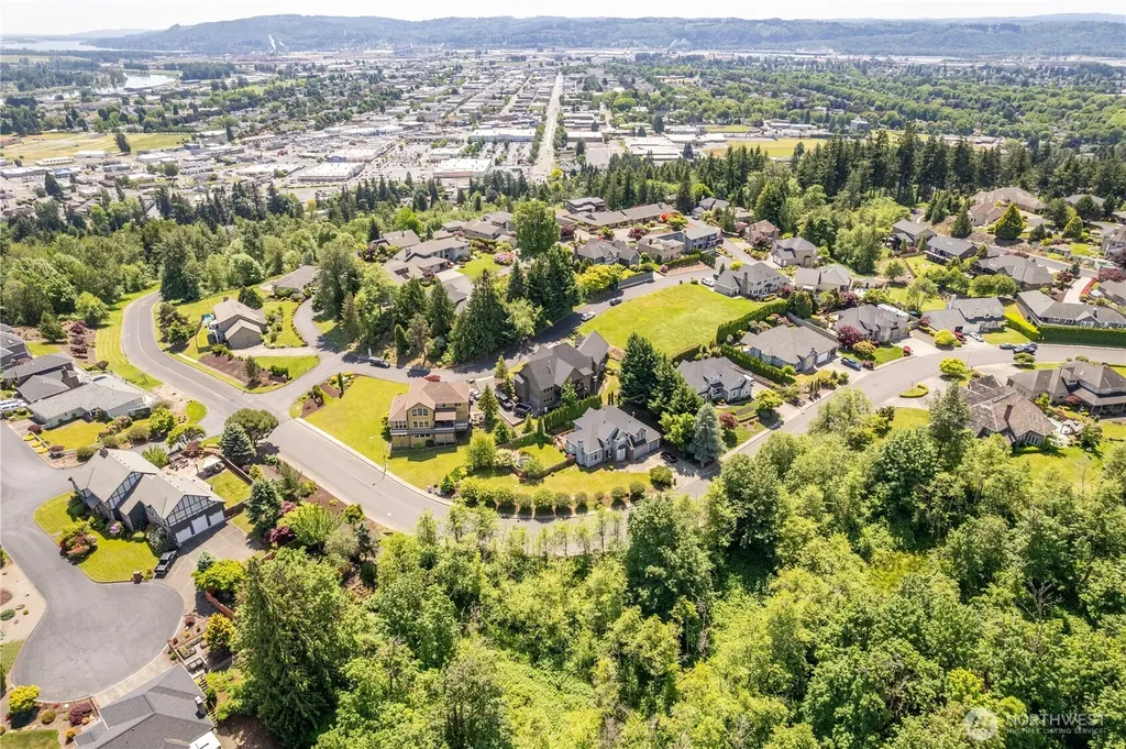 2375 Trillium Longview WA 98632