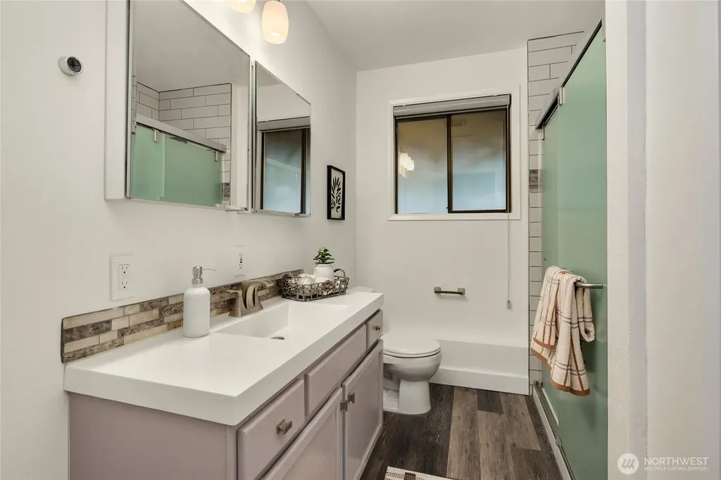 19011 27th Drive SE Bothell WA 98012