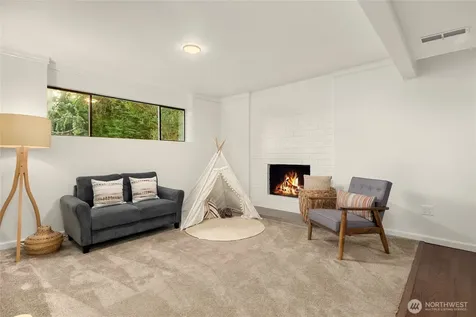 19011 27th Drive SE Bothell WA 98012