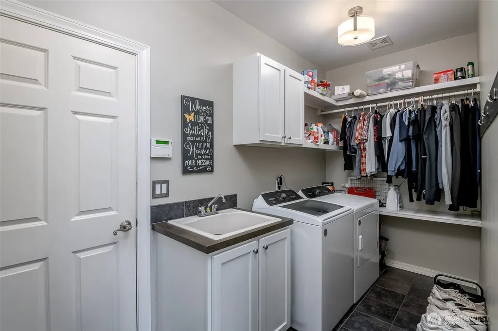 2701 91st Avenue E Edgewood WA 98371