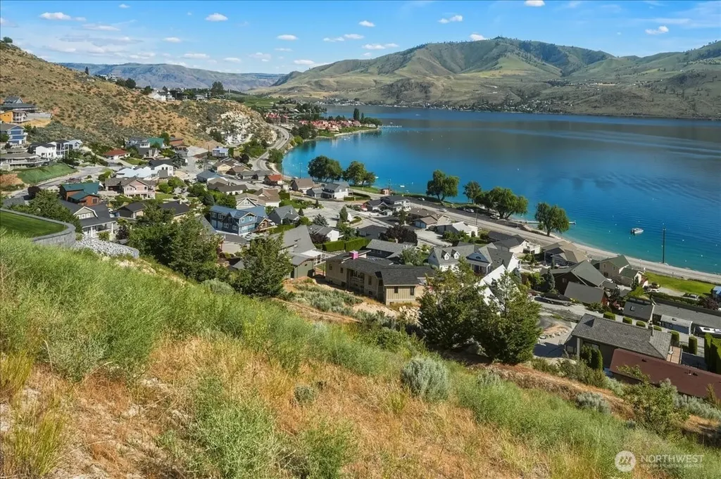 128 Crystal Crest Drive Chelan WA 98816
