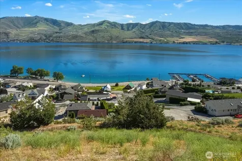 128 Crystal Crest Drive Chelan WA 98816