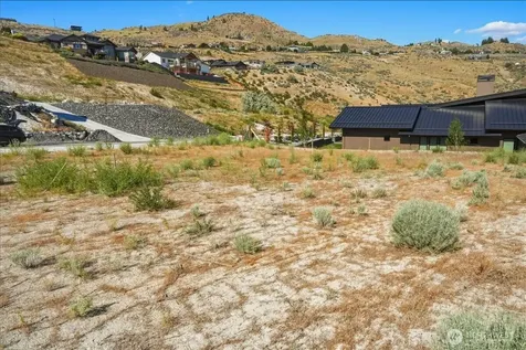128 Crystal Crest Drive Chelan WA 98816