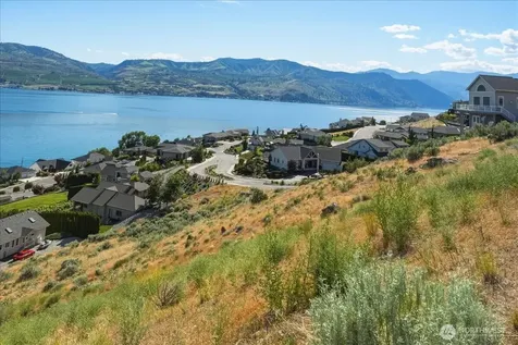128 Crystal Crest Drive Chelan WA 98816